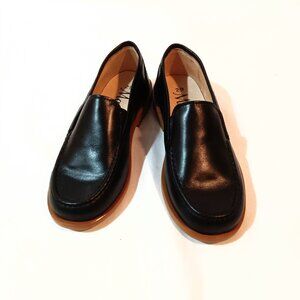 Black Leather Dress Shoes with Polished Finish